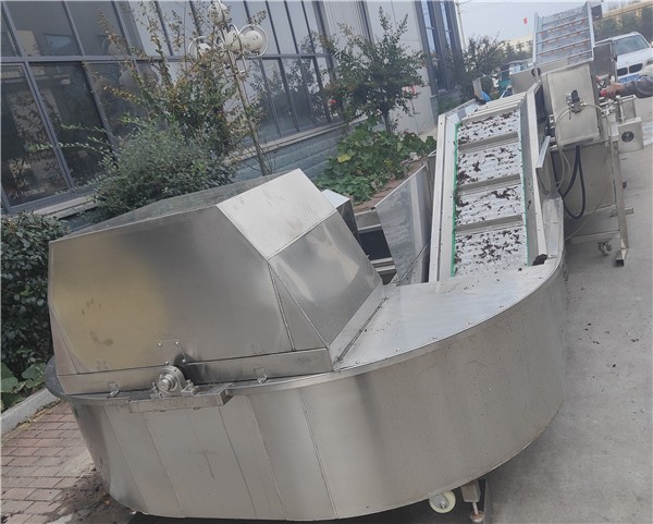 濟南海帶、海藻打泥沙清洗流水線